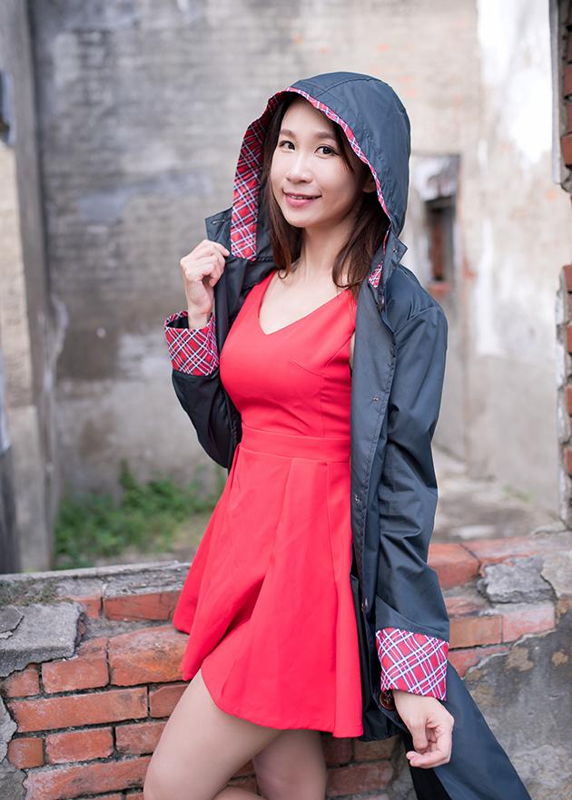 魔法神秘防水風衣(擋雨.遮曬.擋風)