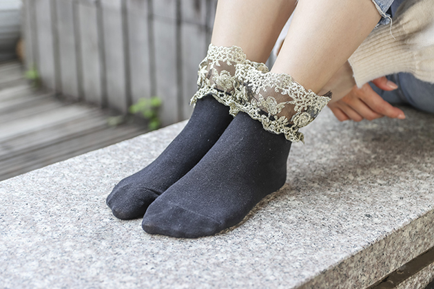 夢幻蕾絲花邊襪(保暖)